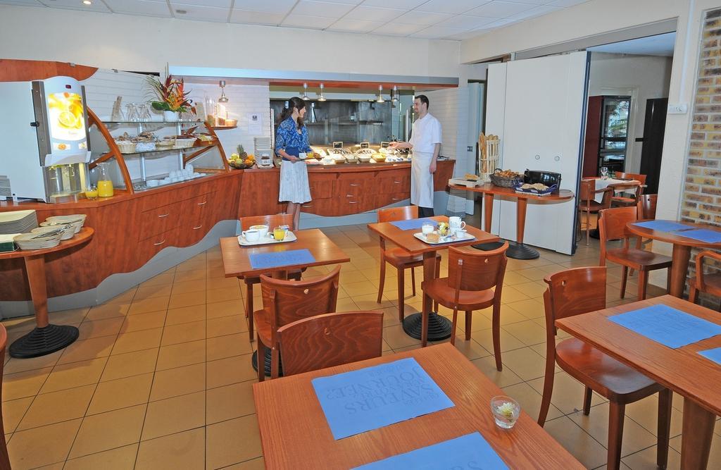 Comfort Hotel Orleans Saran Exteriér fotografie
