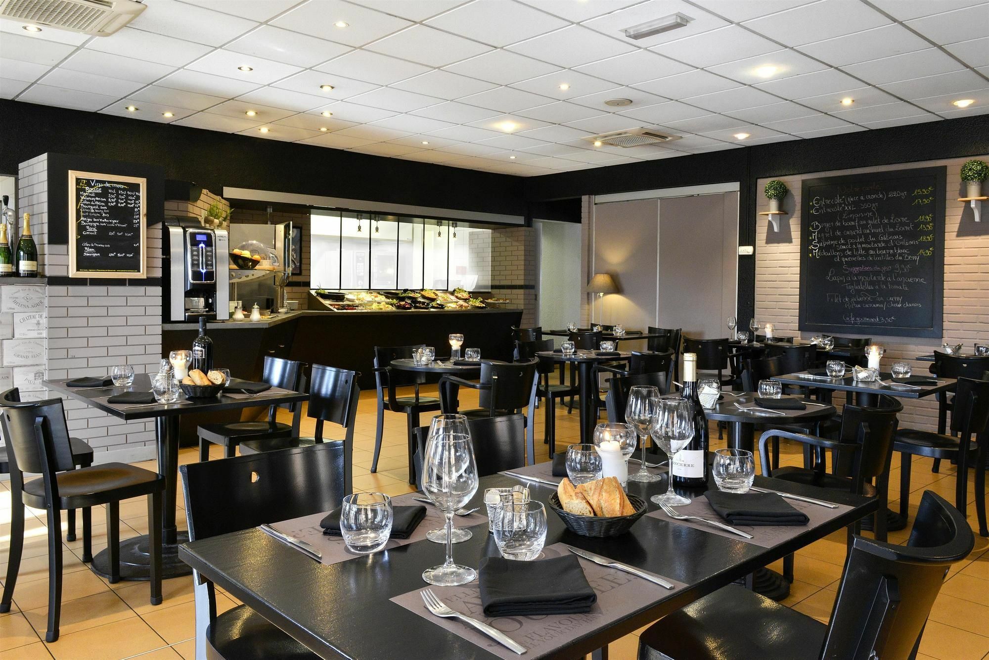 Comfort Hotel Orleans Saran Exteriér fotografie